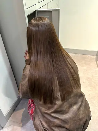 ロング ACRO梅田【アクロ】所属・朝が楽になる縮毛矯正 顔周りカットU24のヘアスタイル