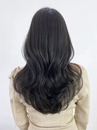 セミロング カラー パーマ 森山 陽菜のヘアスタイル
