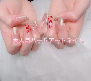 ネイル pink ladyサロン所属・べ にのネイルデザイン