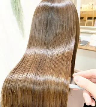 ロング Rubik's 阿倍野店所属・髪質改善 特化サロンのヘアスタイル