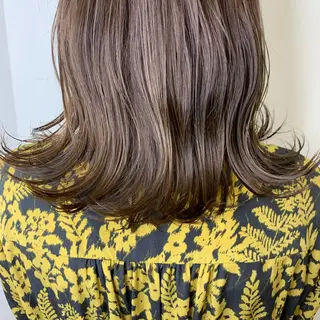 カラー 桃果 momokaのヘアスタイル