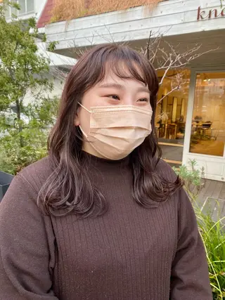 ミディアム カラー ヘアアレンジ BELLA阿部野 TOMOMIのヘアスタイル