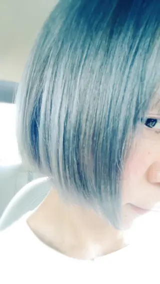 ショート カラー 林 エリのヘアスタイル