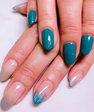 ネイル bijou所属・相馬 礼菜のネイルデザイン