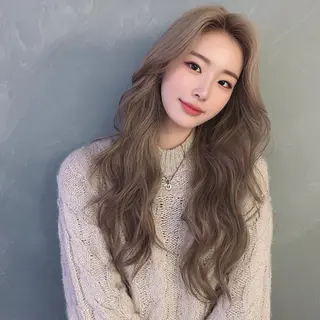 ロング カラー 池袋/カラー特化🎨 GLADGE🩵のヘアスタイル
