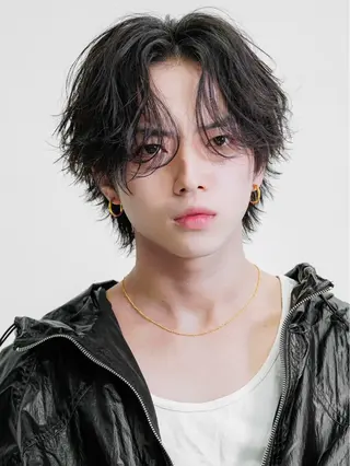 ミディアム ⭐️メンズ特化⭐️ パーマ カラーのヘアスタイル