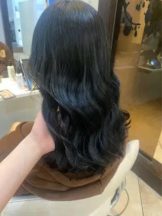 カラー うる艶&縮毛矯正 ⟡.·小林理菜⟡.·のヘアスタイル