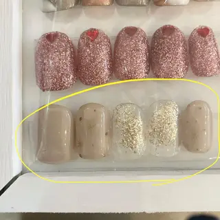 ネイル 石川 穂波のネイルデザイン