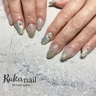 ネイル 丸川 遥のネイルデザイン