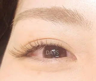 マツエク・マツパ まつげエクステ・パーマ・眉専門店｜デイズ所属・まつ毛・眉毛専門店 DAYS青葉台の眉毛・アイブロウイメージ