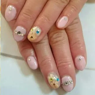 ネイル 田代 夏子のネイルデザイン