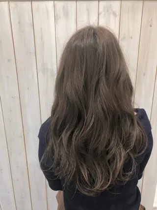 ロング カラー パーマ ヘアアレンジ メンズ ネイル マツエク・マツパ 福元友梨 ディレクター✂️のヘアスタイル