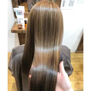 カラー 🌈ハイトーン/ ワタル🌈のヘアスタイル