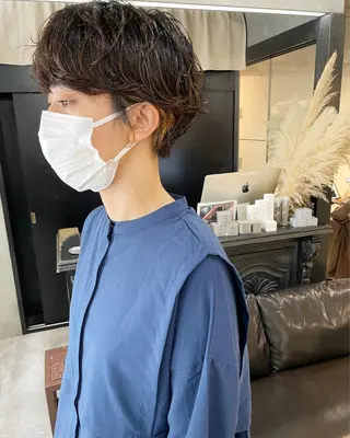 ショート パーマ kvell by urban.所属・ショート・ボブ ・ウルフ✂︎IMAIのヘアスタイル
