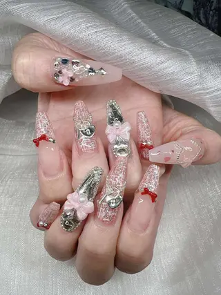 ネイル Lee Nailsのネイルデザイン