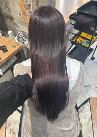 ミディアム カラー DATE by Alan Smithee所属・韓国レイヤー顔周り カット髪質改善のヘアスタイル