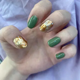 ネイル ハイトーン🦄ネイル 💞のぶちのネイルデザイン