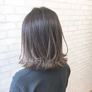 ミディアム ミヤザキ タクトのヘアスタイル