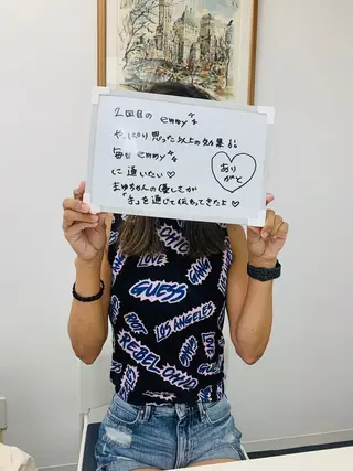 小顔と ヘッドスパのお店のエステ・リラクイメージ