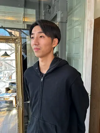 メンズ 西 優衣奈のヘアスタイル