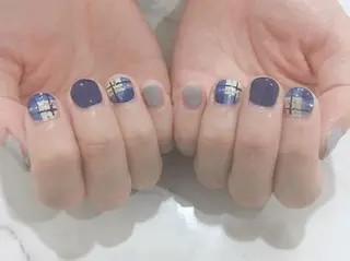 ネイル ネイル＆フラワーサロン〜Ri✦hiro〜鳥栖店所属・HIRATA RIEのネイルデザイン