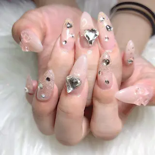 ネイル 中国整体院中の ネイルサロン💅のネイルデザイン
