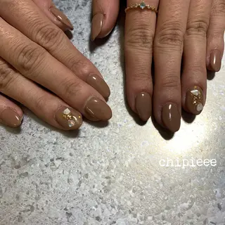 ネイル charme所属・. SHIORIのネイルデザイン