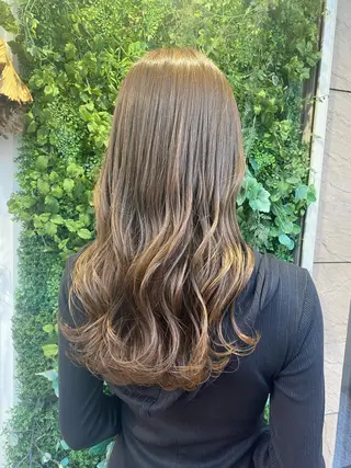 ロング 透明感カラー/韓国 ヘア🩶yuri🩵のヘアスタイル