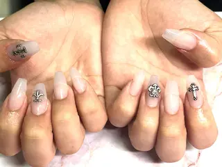 ネイル plaisir所属・plaisir プレジールネイルのネイルデザイン