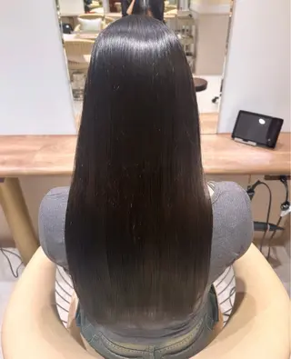 ロング EMMA 🎀縮毛矯正🫧のヘアスタイル