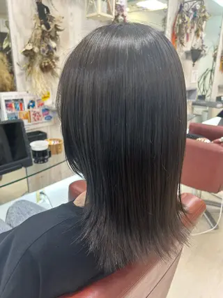 カラー ダリー所属・Dali manaのヘアスタイル