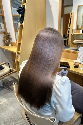ロング youres hair 髪質改善トリートメント&ヘッドスパ　恵比寿本店所属・恵比寿/ブリーチ/ 髪質改善/フミヤのヘアスタイル