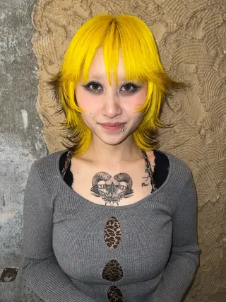 ミディアム カラー haco＋所属・圧倒的デザイン力 店長🎨RENAのヘアスタイル