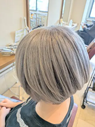 ショート jiji by Mops所属・☘️ママ美容師✄寺 石❇️平日限定❇️のヘアスタイル