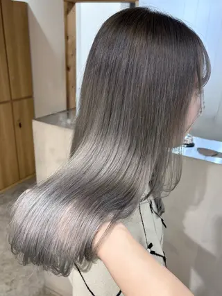 ロング 🫐寒色系カラー 🫐ヤマナカリリカのヘアスタイル