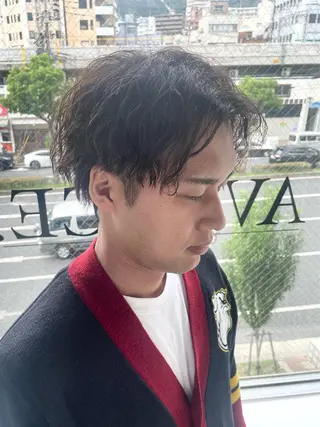 ミディアム パーマ 穐田 航のヘアスタイル