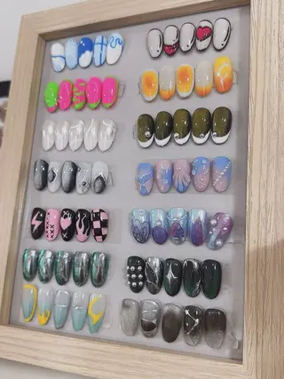 ネイル Y&M NAIL所属・樺井 アオイのネイルデザイン