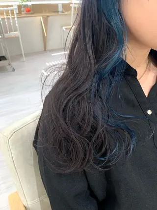セミロング ツヤカラー🤍 ARISAのヘアスタイル