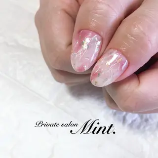 ミディアム ネイル Mint. nailのネイルデザイン
