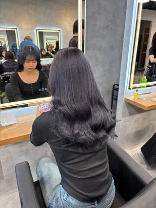 ロング カラー パーマ ヘアアレンジ 透明感ブリーチカラー 🌈TOMOHIROのヘアスタイル