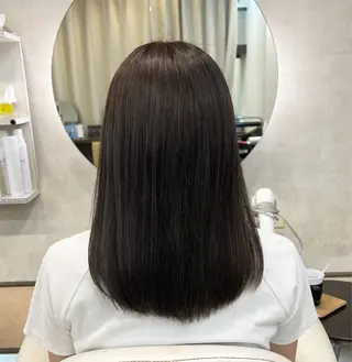 カラー ACCOLE Honokaのヘアスタイル