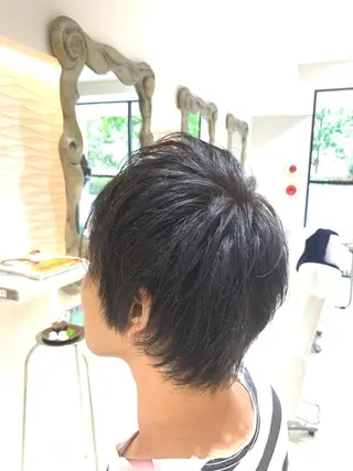 カラー メンズ 松吉 純平のヘアスタイル