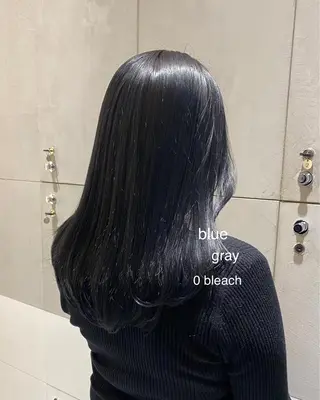 セミロング カラー 艶感/ナチュラル 🩵amiのヘアスタイル