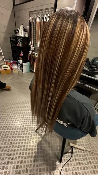 ロング total beauty salon libertas所属・下前 藍のヘアスタイル