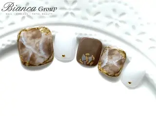 ネイル One’Ness所属・One’Ness Nana🤍のネイルデザイン