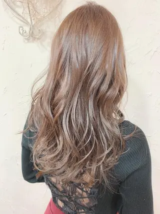 ロング カラー 深沢 秀のヘアスタイル