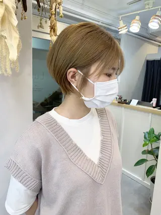 ショート レイヤー×縮毛矯正 深見 拓のヘアスタイル