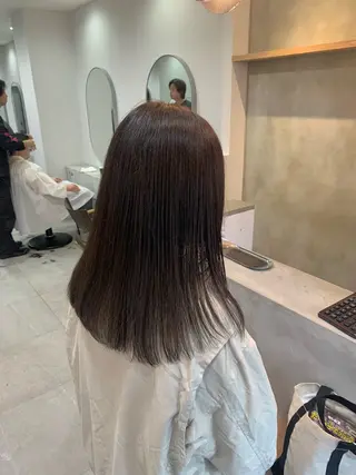 セミロング カラー little 小濱彰太のヘアスタイル