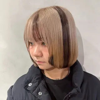 ショート カラー デザインカラー/パー マ🦖外岡咲希🦖のヘアスタイル