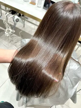 カラー 透明感カラー/レイヤ ーhinata.のヘアスタイル